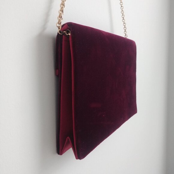 Vintage dark red velvet handmade in Hong Kong gold chain clutch bag purse - Picture 3 of 16
